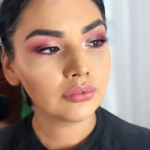 Meet your Posher, Sonya